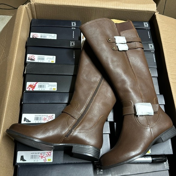 NATURALIZER Jessie High Shaft Boots - Picture 5 of 6